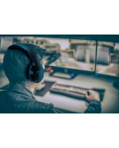 Our gaming headphones are universally compatible (PC, PlayStation, Xbox, etc.) and offer the best that gaming can offer.